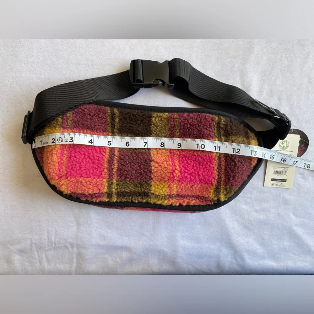 Women’s hands‎ free rectangular fanny pack pink plaid